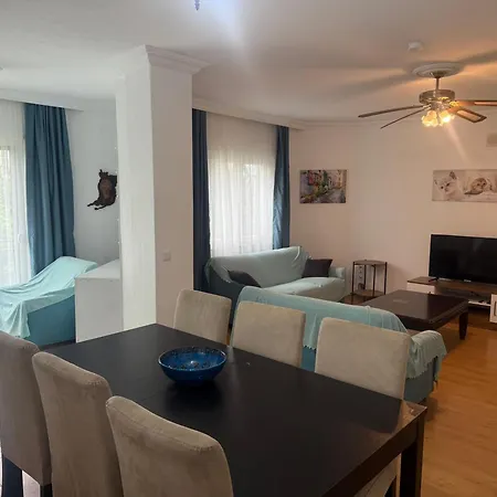 Βίλα Arslan With Pool *