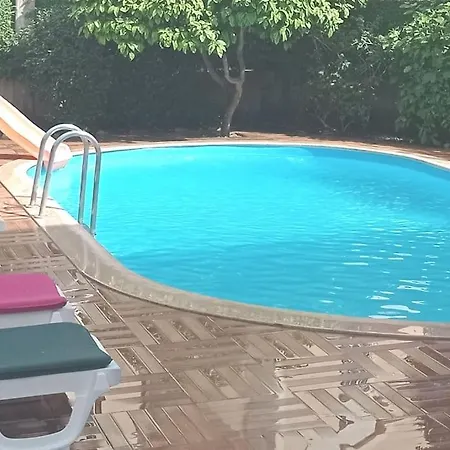 Vilă Arslan With Pool