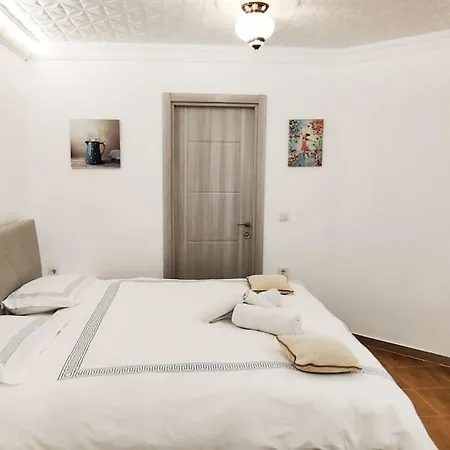 Vilă Arslan With Pool *