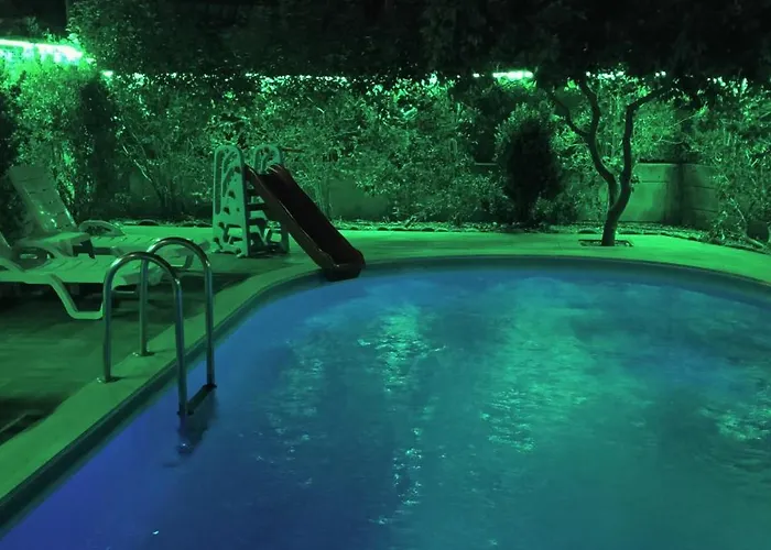 Arslan With Pool Villa *